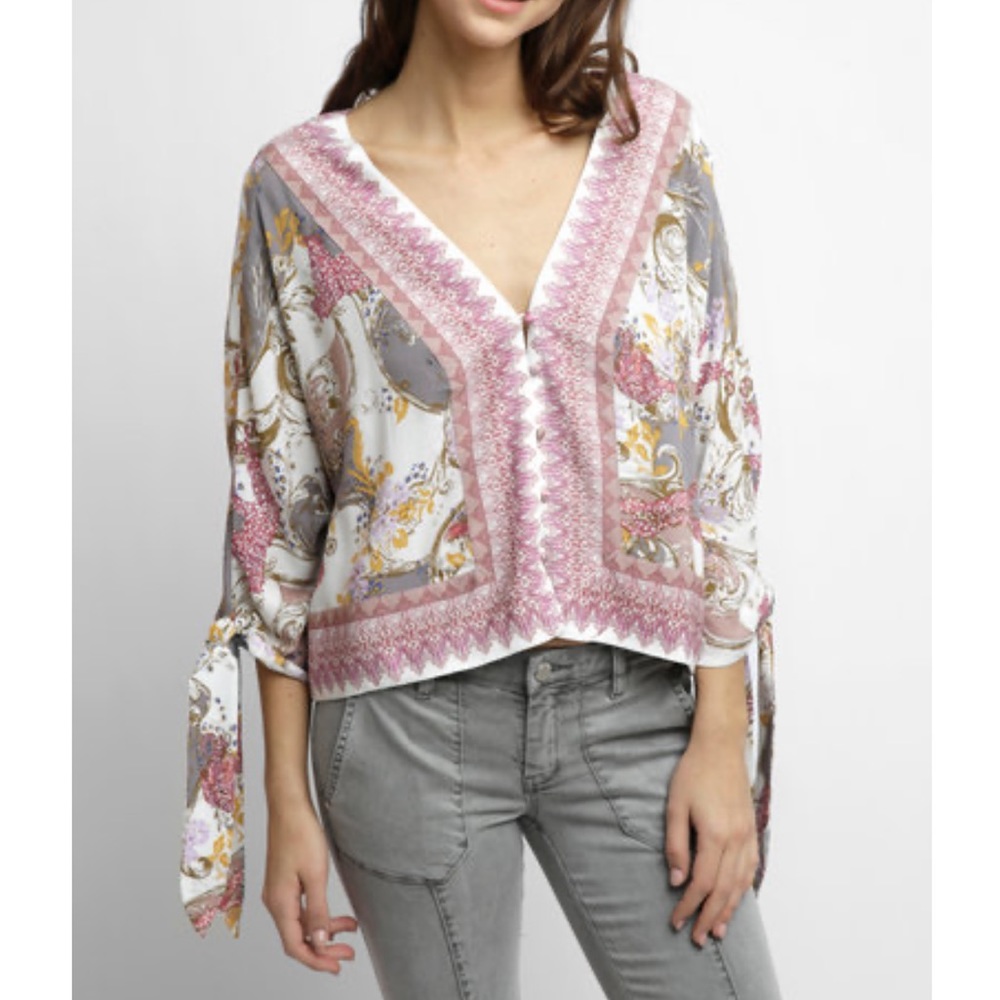 Free People Catch Me If You Can Blouse size Medium